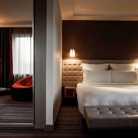 Pullman London St Pancras Hotel Exterior photo